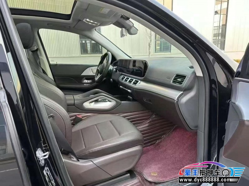 19年奔驰GLE轿车抵押车出售