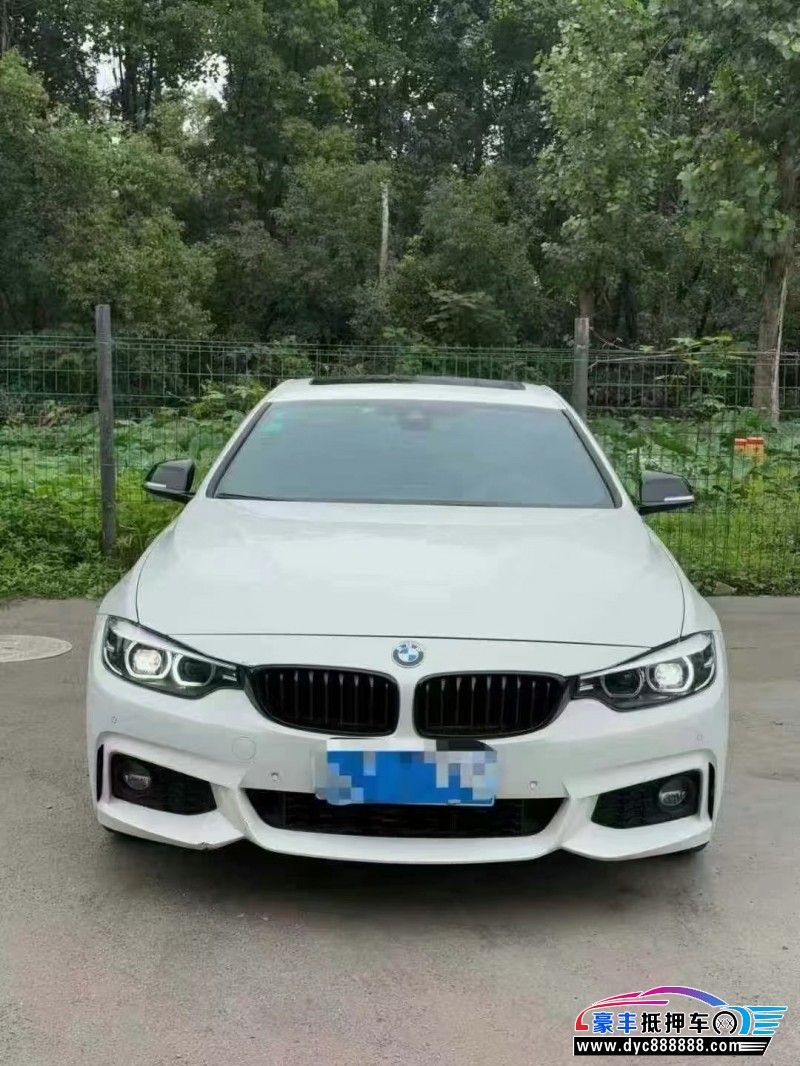 20年宝马4系轿车抵押车出售