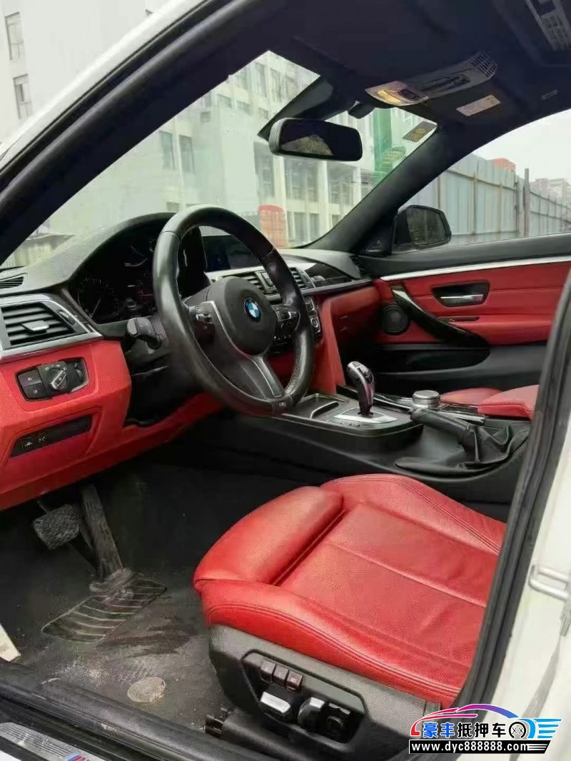 20年宝马4系轿车抵押车出售