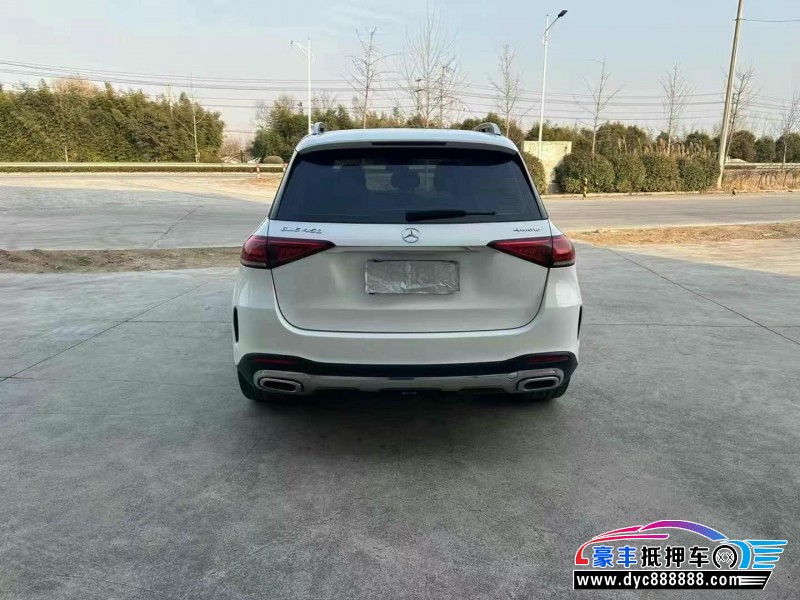 20年奔驰GLE轿车抵押车出售