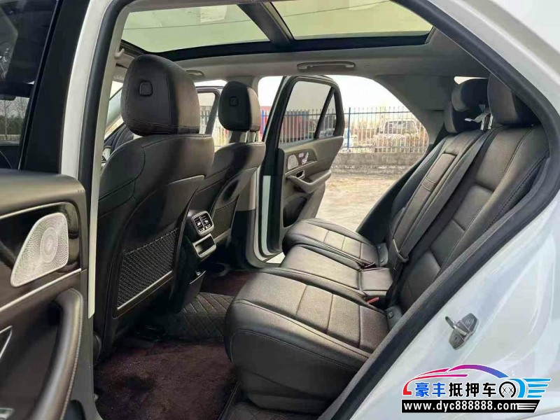 20年奔驰GLE轿车抵押车出售