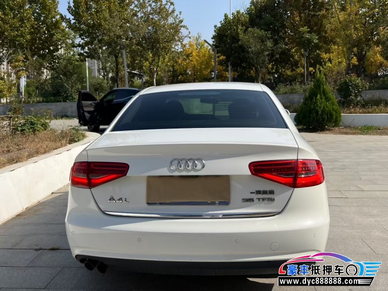 15年奥迪A4L轿车抵押车出售