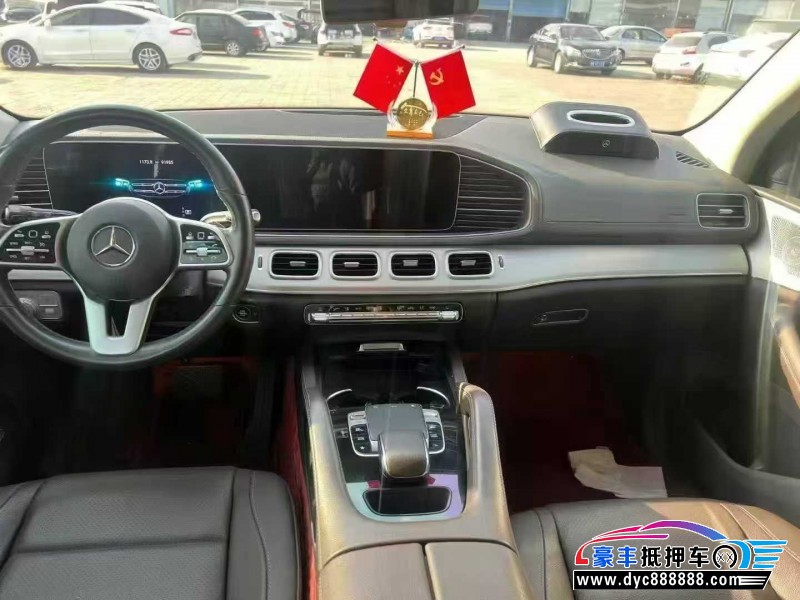 20年奔驰GLE轿车抵押车出售