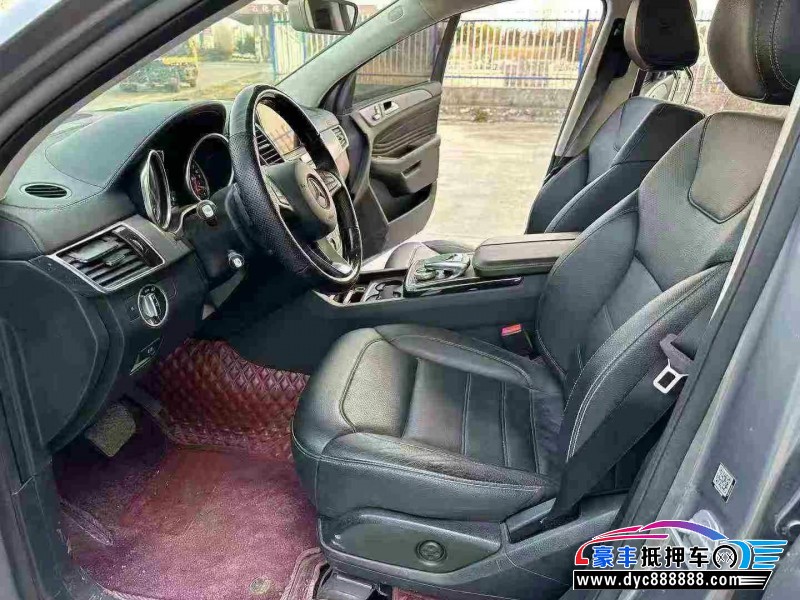 16年奔驰GLE轿车抵押车出售