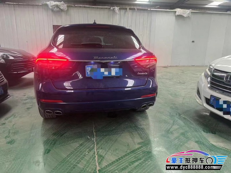 23年玛莎拉蒂莱万特轿车抵押车出售