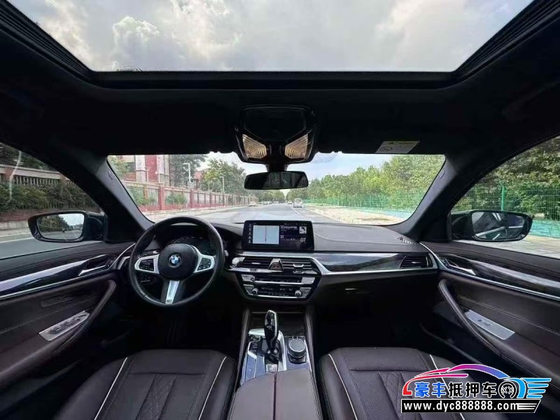 22年宝马5系轿车抵押车出售