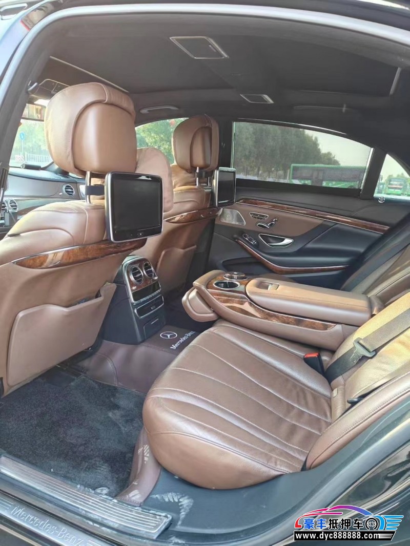 16年奔驰S轿车抵押车出售