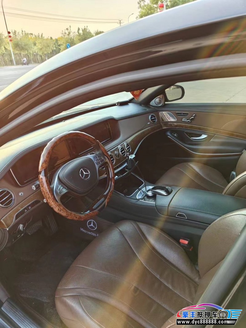 16年奔驰S轿车抵押车出售