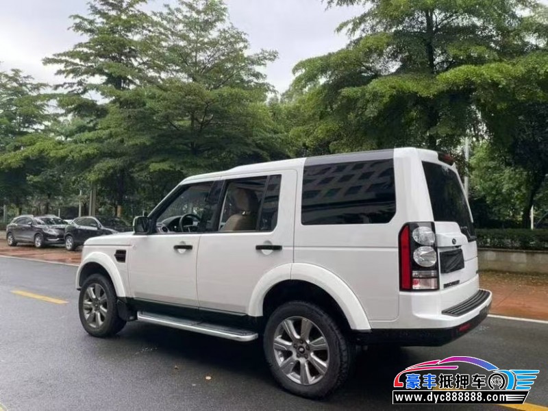 13年路虎发现4轿车抵押车出售