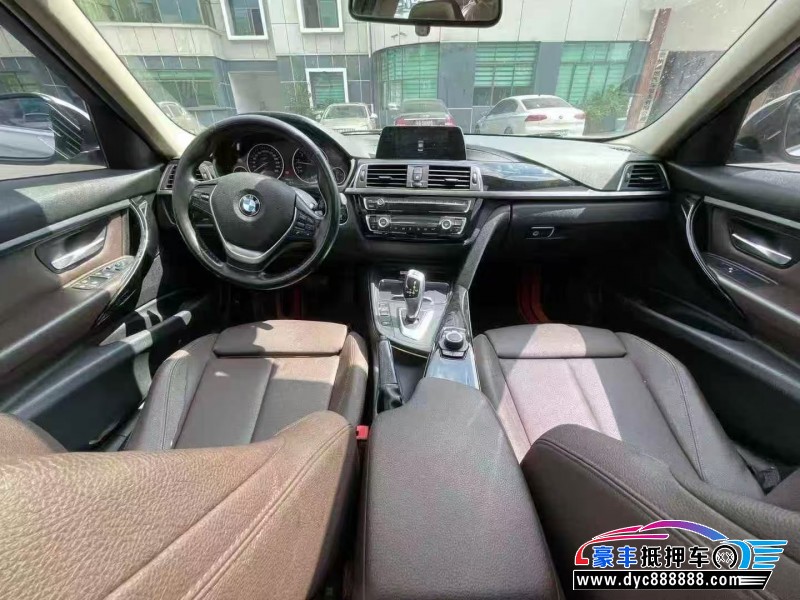 18年宝马3系轿车抵押车出售