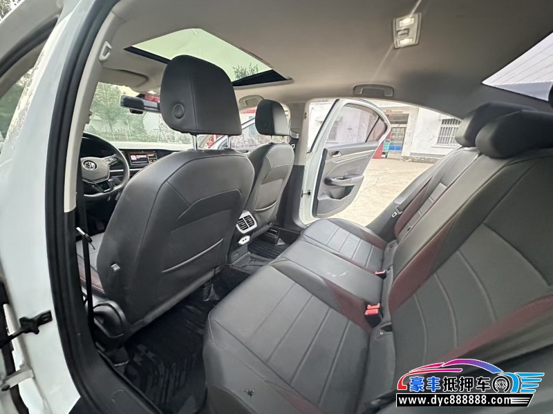 21年大众宝来轿车抵押车出售