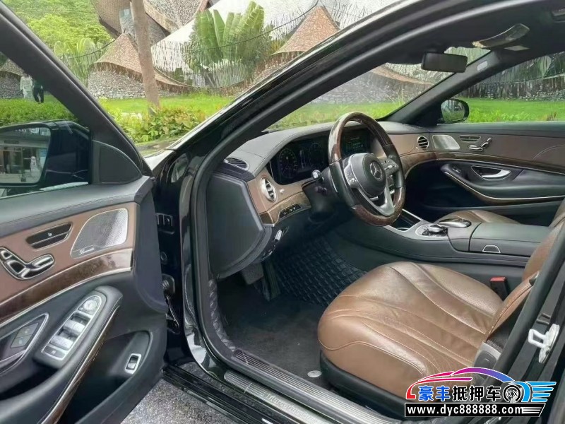 17年奔驰S轿车抵押车出售