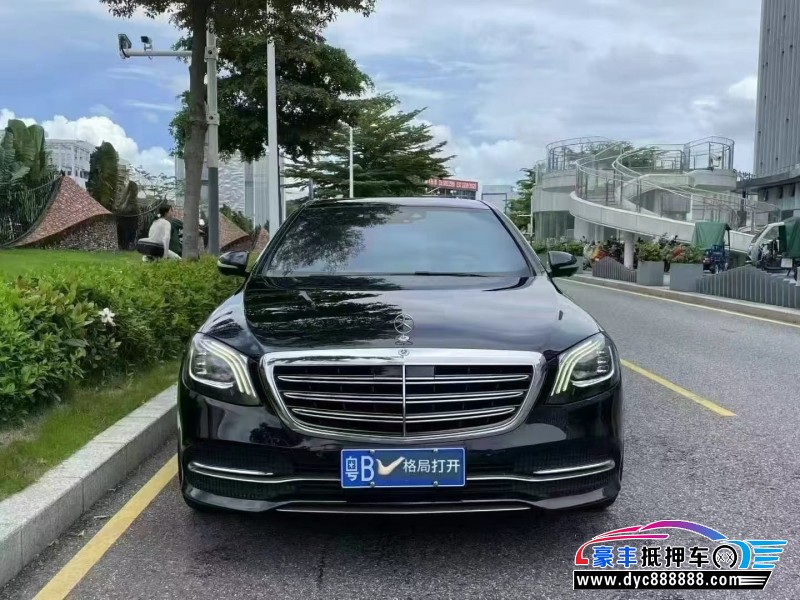 17年奔驰S轿车抵押车出售