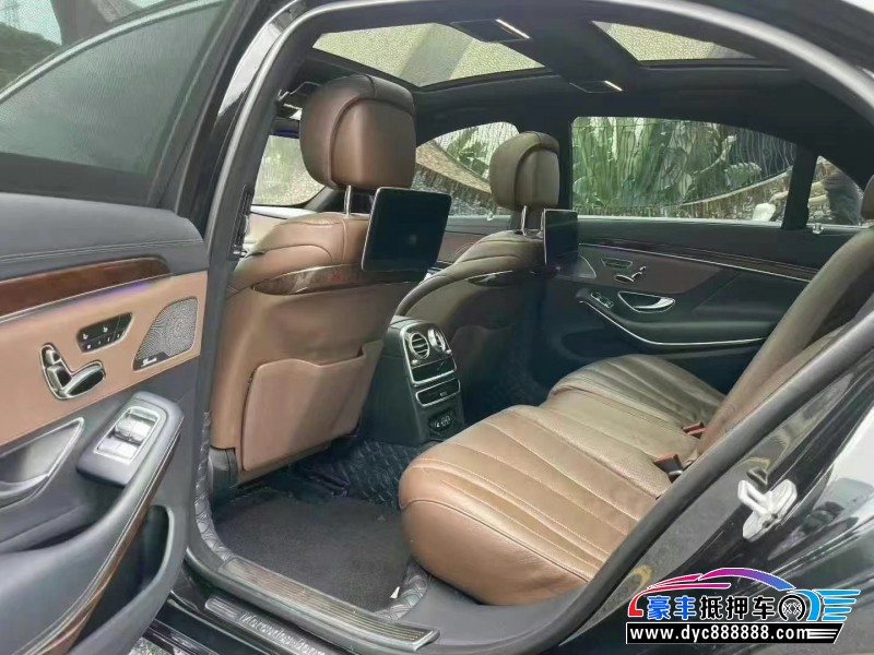 17年奔驰S轿车抵押车出售