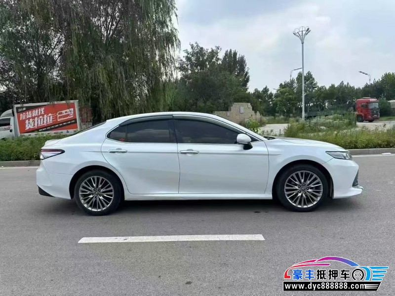 19年丰田凯美瑞轿车抵押车出售