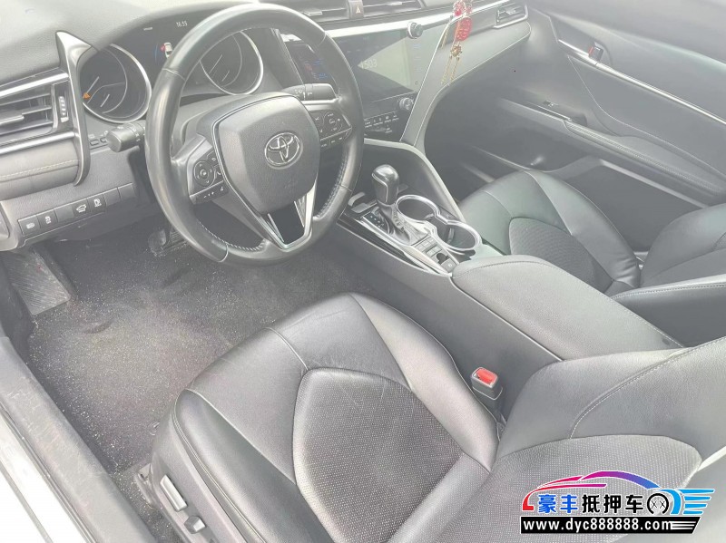 20年丰田凯美瑞轿车抵押车出售