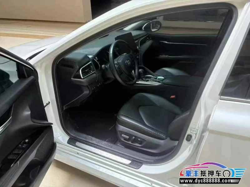 23年丰田凯美瑞轿车抵押车出售