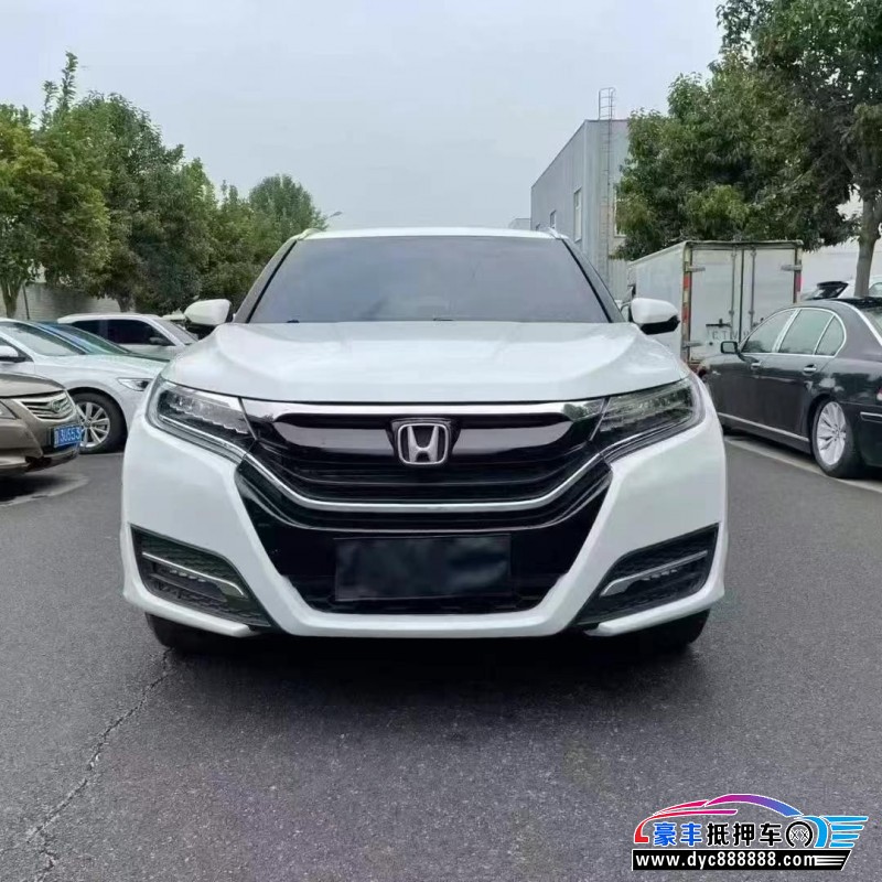 17年本田UR-V轿车抵押车出售