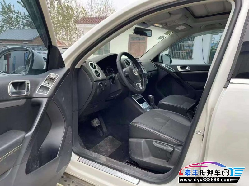 16年大众途观轿车抵押车出售