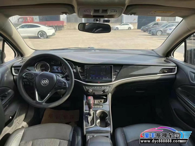 17年别克威朗轿车抵押车出售