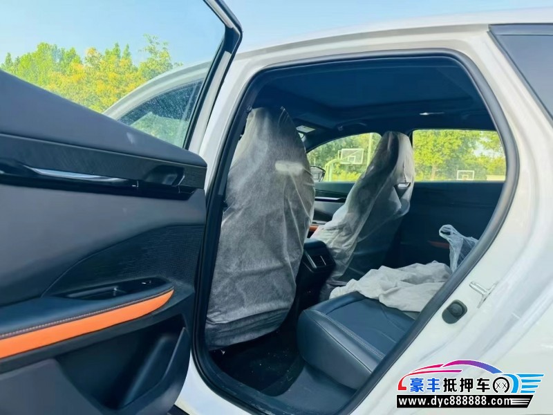 25年长安长安UNI轿车抵押车出售