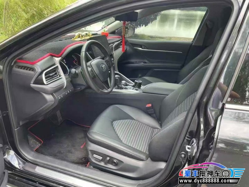 23年丰田凯美瑞轿车抵押车出售