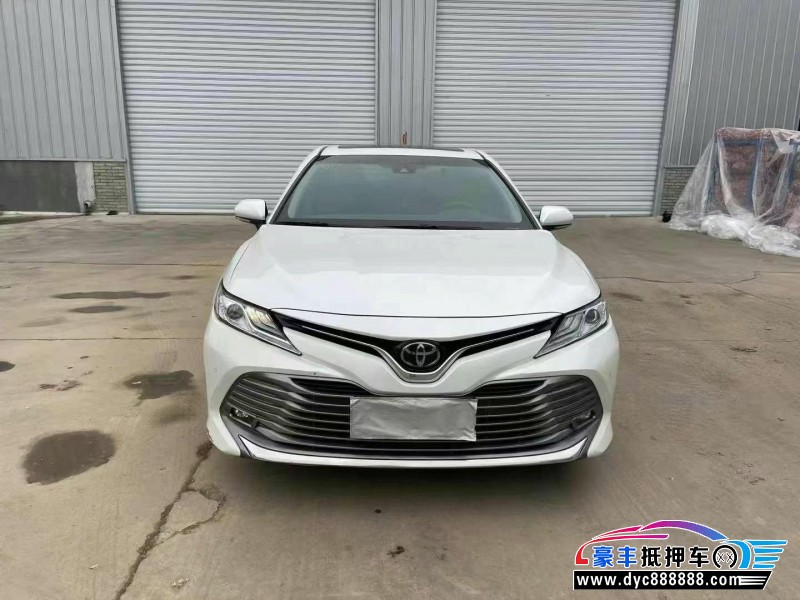 18年丰田凯美瑞轿车抵押车出售
