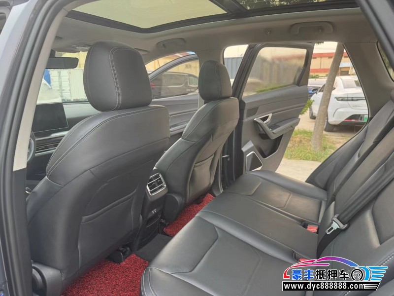 19年比亚迪宋轿车抵押车出售