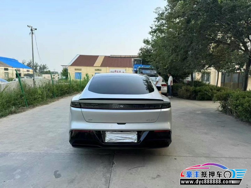 25年东风奕派007轿车抵押车出售