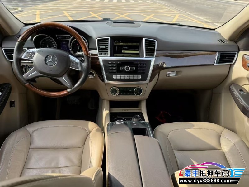 12年奔驰MLSUV抵押车出售