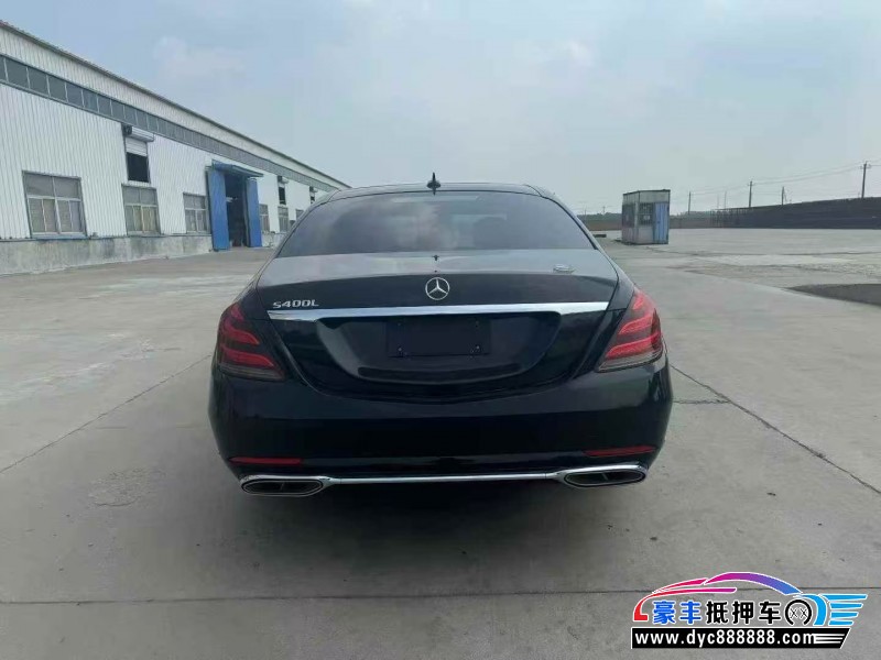 16年奔驰S轿车抵押车出售