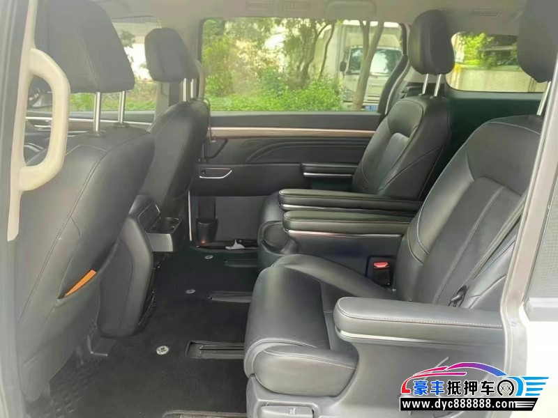 23年传祺M8轿车抵押车出售