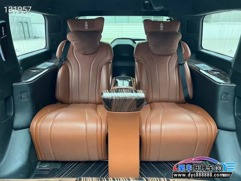 19年林肯领航员轿车抵押车出售