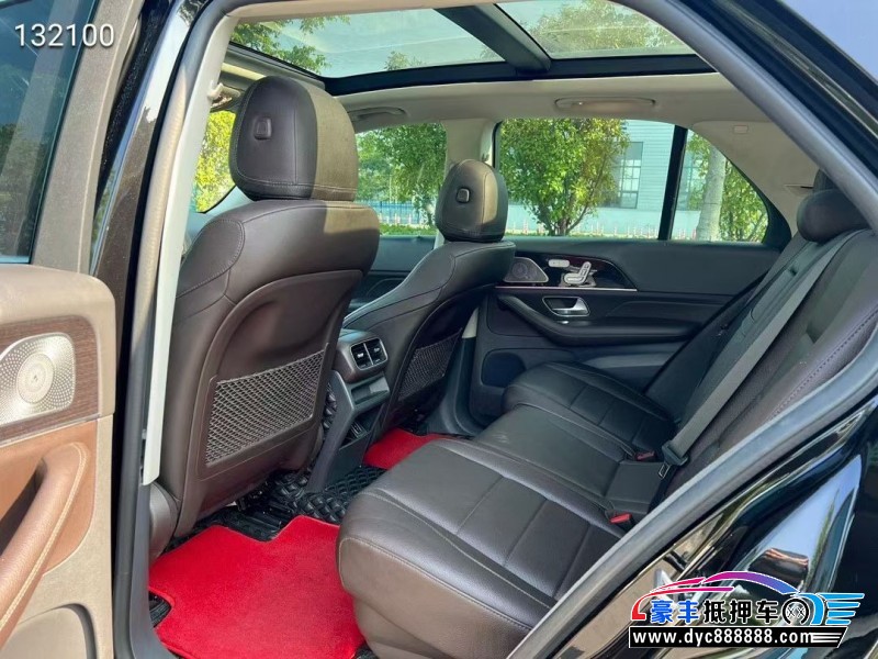 19年奔驰GLE轿车抵押车出售