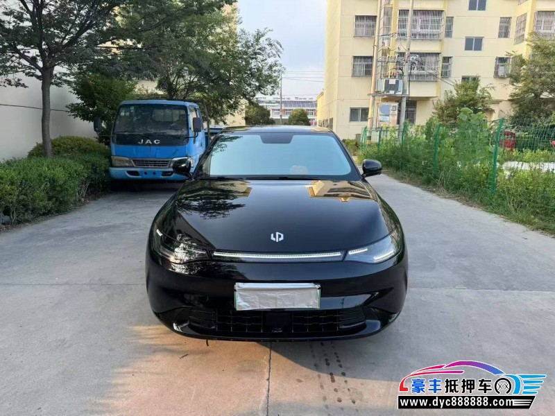 24年零跑c01轿车抵押车出售