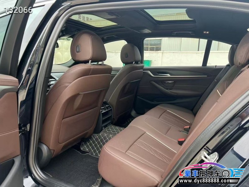 23年宝马5系轿车抵押车出售