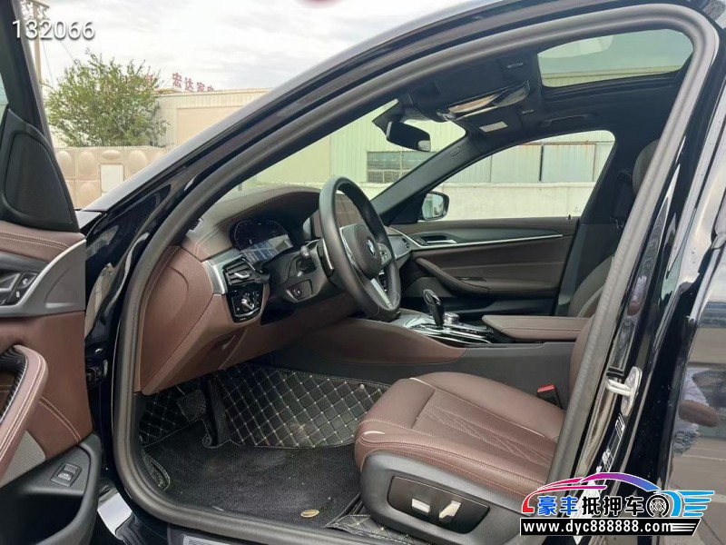 23年宝马5系轿车抵押车出售