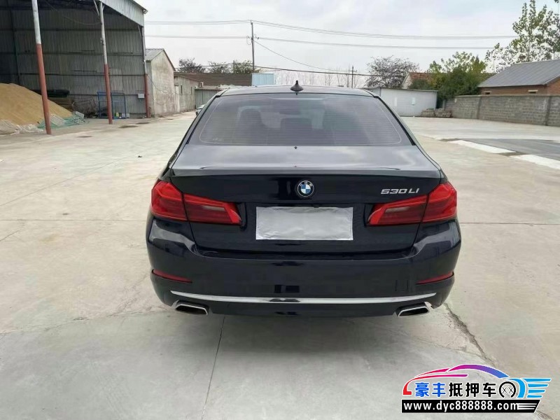 20年宝马5系轿车抵押车出售