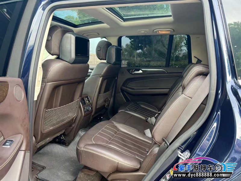 19年奔驰GLS轿车抵押车出售