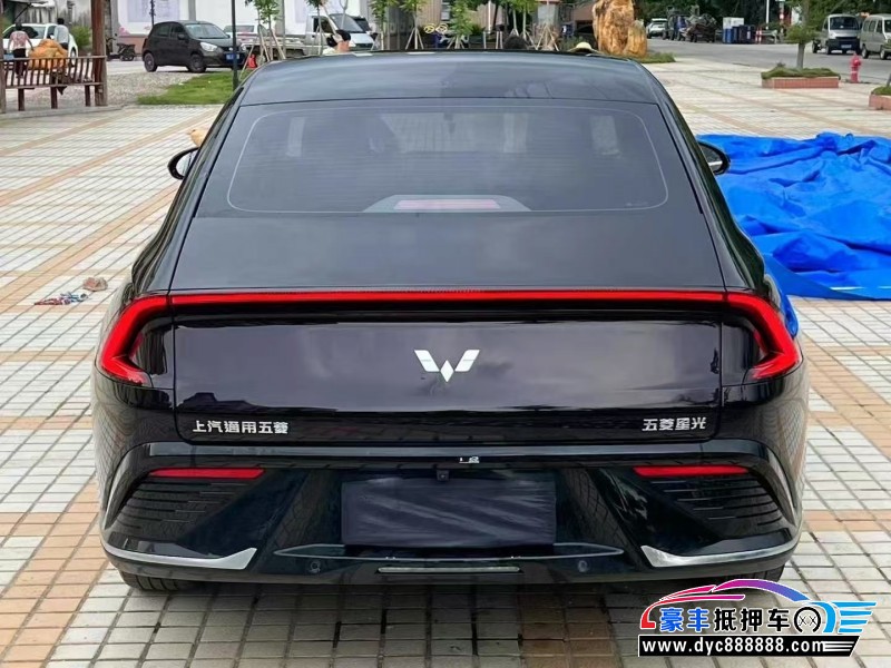 24年五菱星光轿车抵押车出售