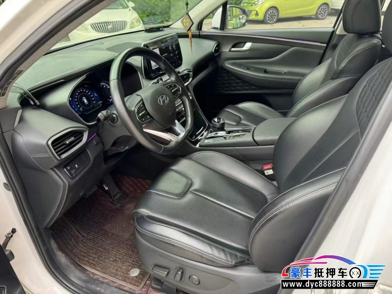 20年现代新胜达轿车抵押车出售