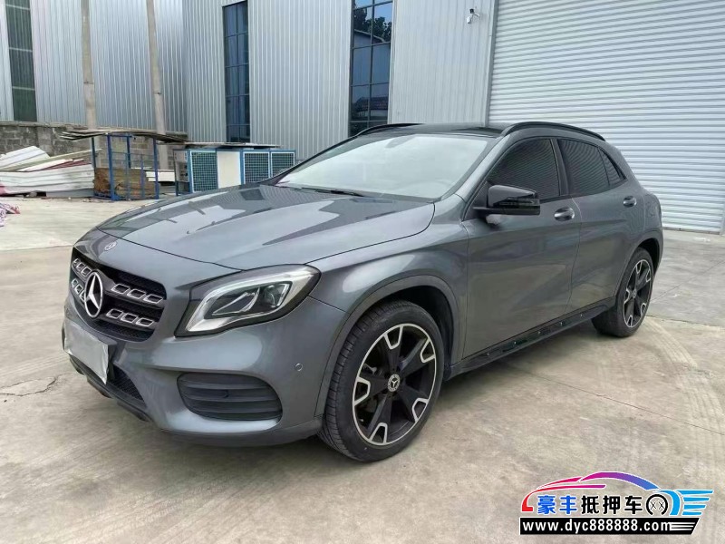 19年奔驰GLA轿车抵押车出售