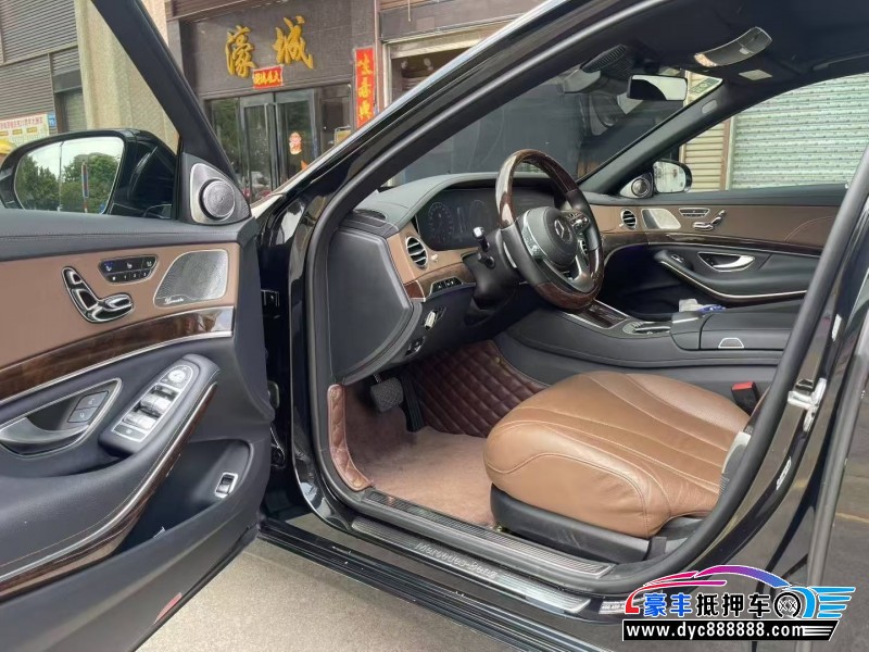 19年奔驰S轿车抵押车出售