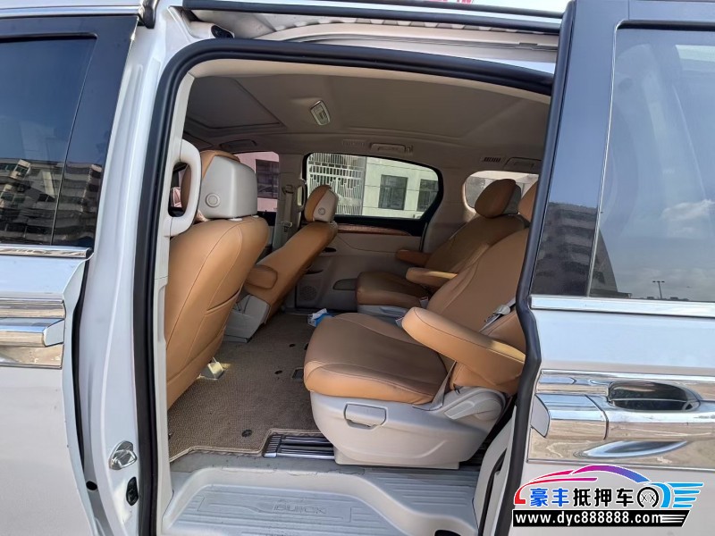 19年别克GL8MPV抵押车出售