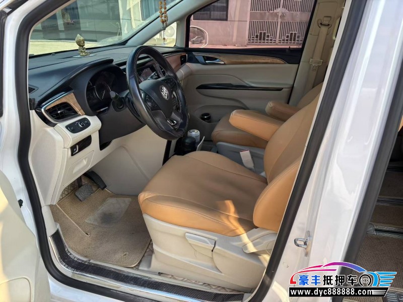 19年别克GL8MPV抵押车出售