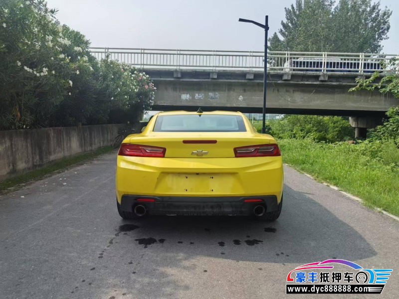 19年雪佛兰科迈罗轿车抵押车出售