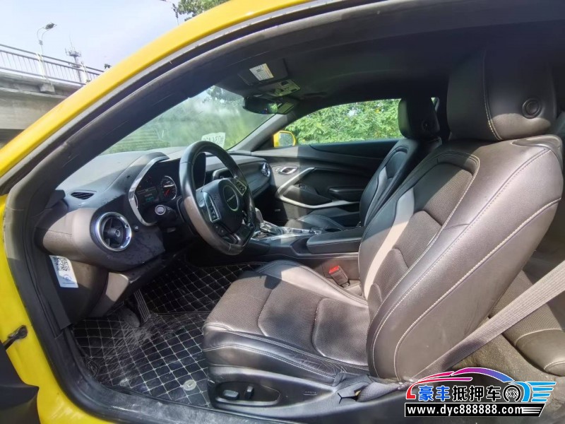 19年雪佛兰科迈罗轿车抵押车出售