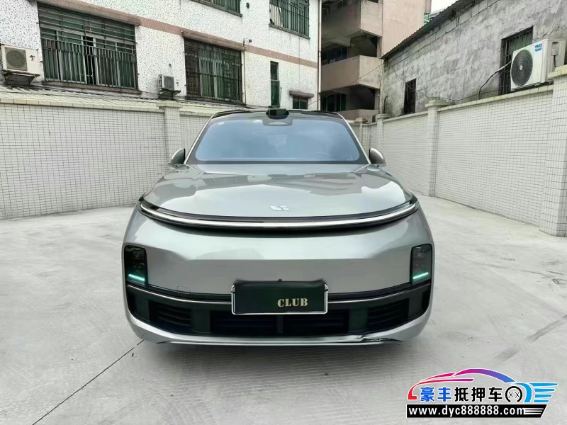 23年理想L9轿车抵押车出售