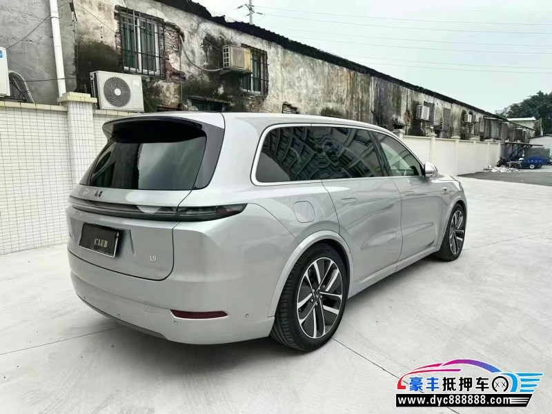 23年理想L9轿车抵押车出售