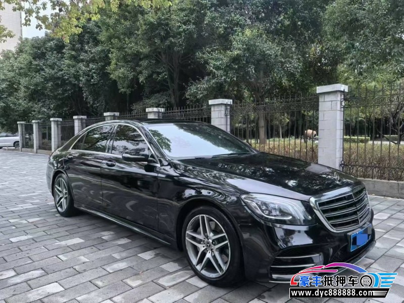 17年奔驰S轿车抵押车出售